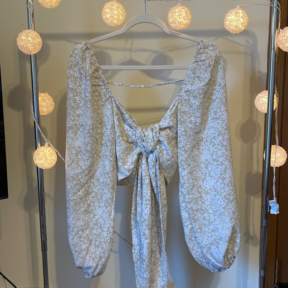 Be together - tie around blouse